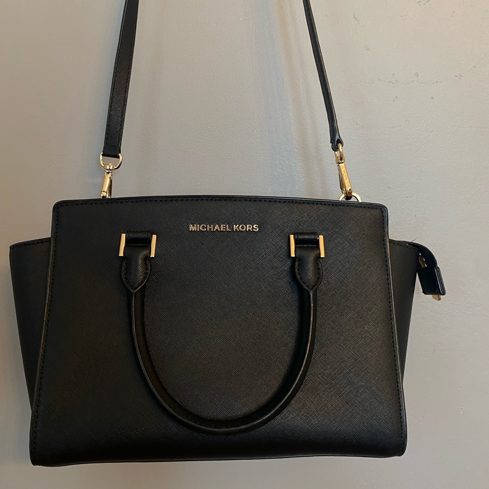 Michael Kors Selma Satchel Black Purse *Authenticated*